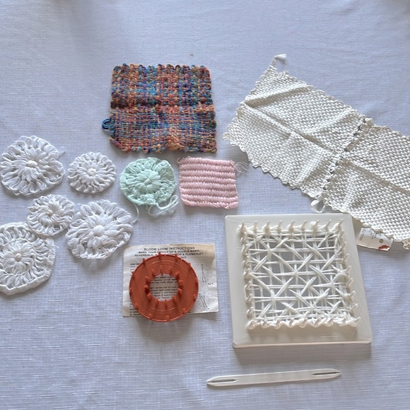 SQUARE AND ROUND LAP LOOM - Picture 5 of 5